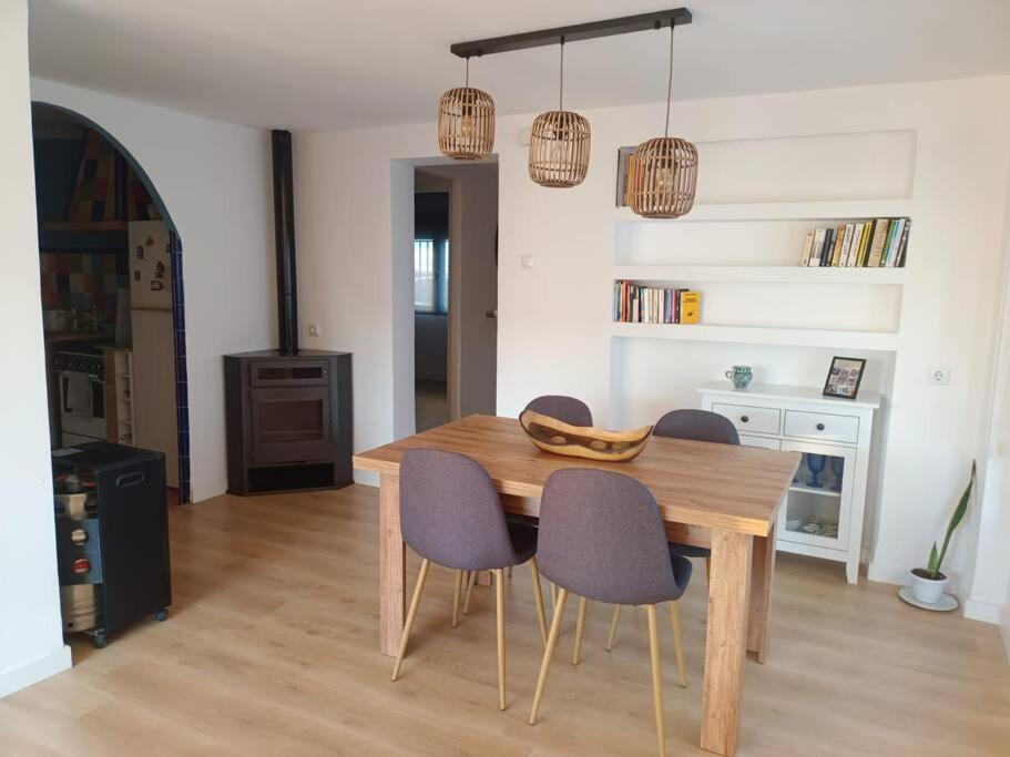 Hogar Con Encanto En เซกอร์เบ ภายนอก รูปภาพ